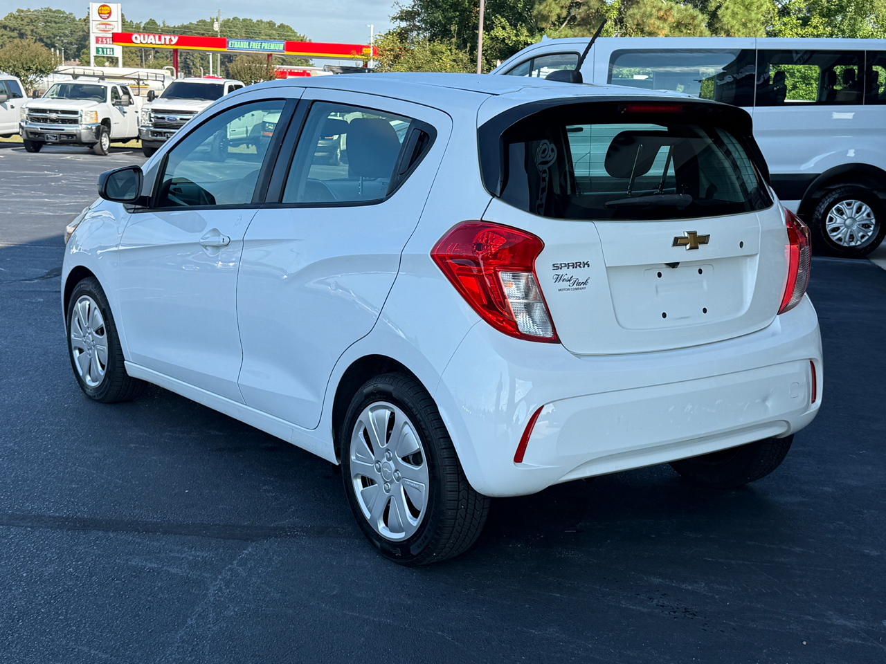 2018 Chevrolet Spark LS photo 3