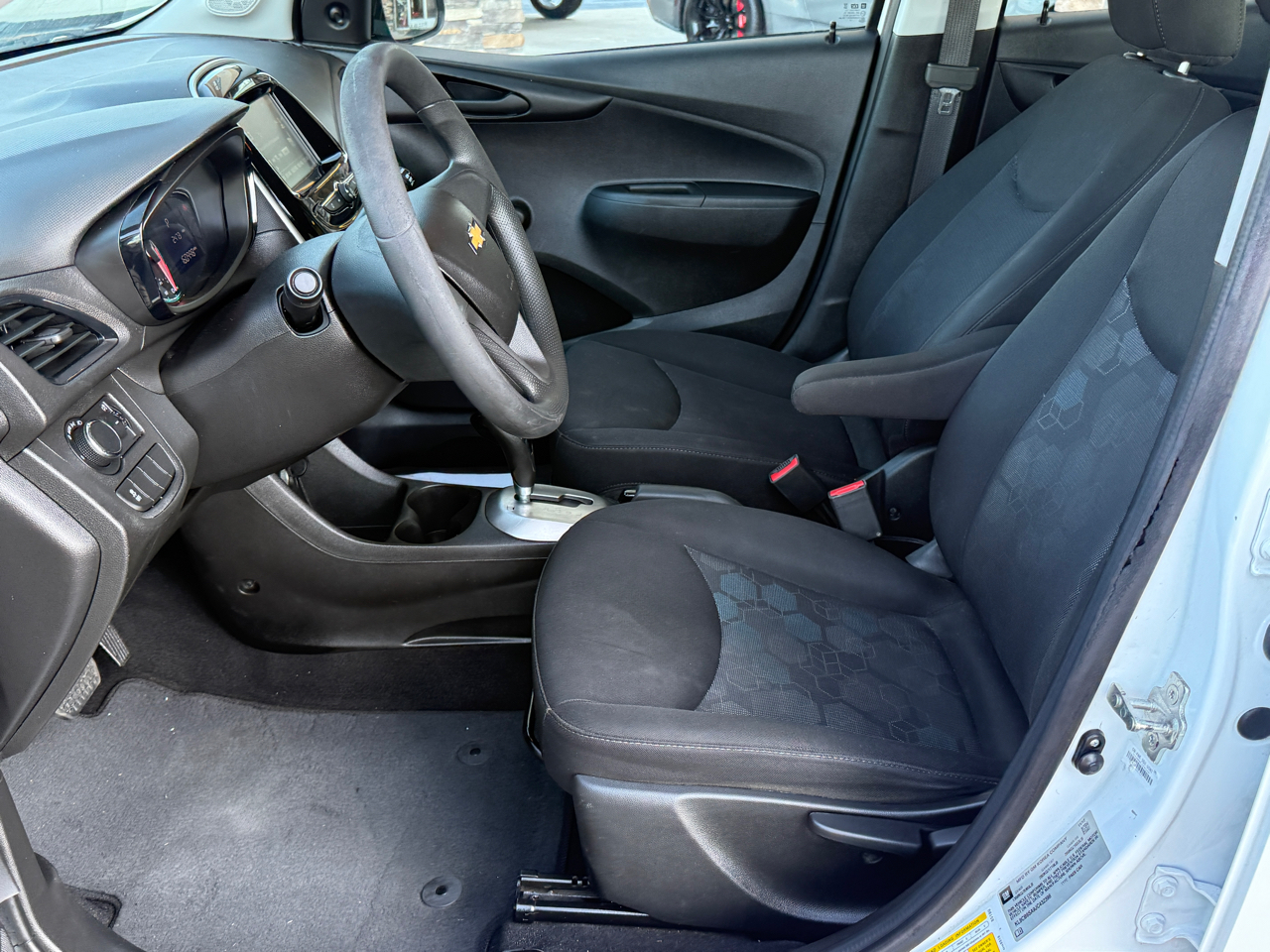 2018 Chevrolet Spark LS photo 9