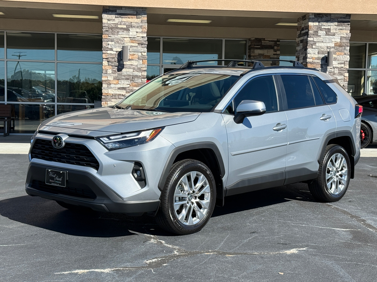 2025 Toyota RAV4 XLE Premium AWD