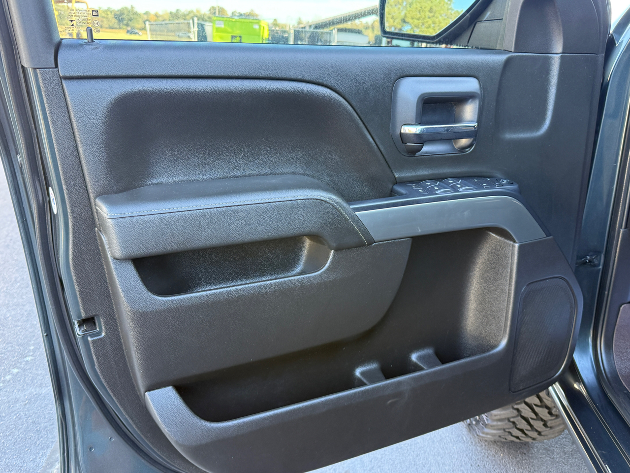 Chevrolet Silverado 1500 1LT Double Cab 4WD 2018 Chevrolet Silverado 1500 1LT Double Cab 4WD 2018