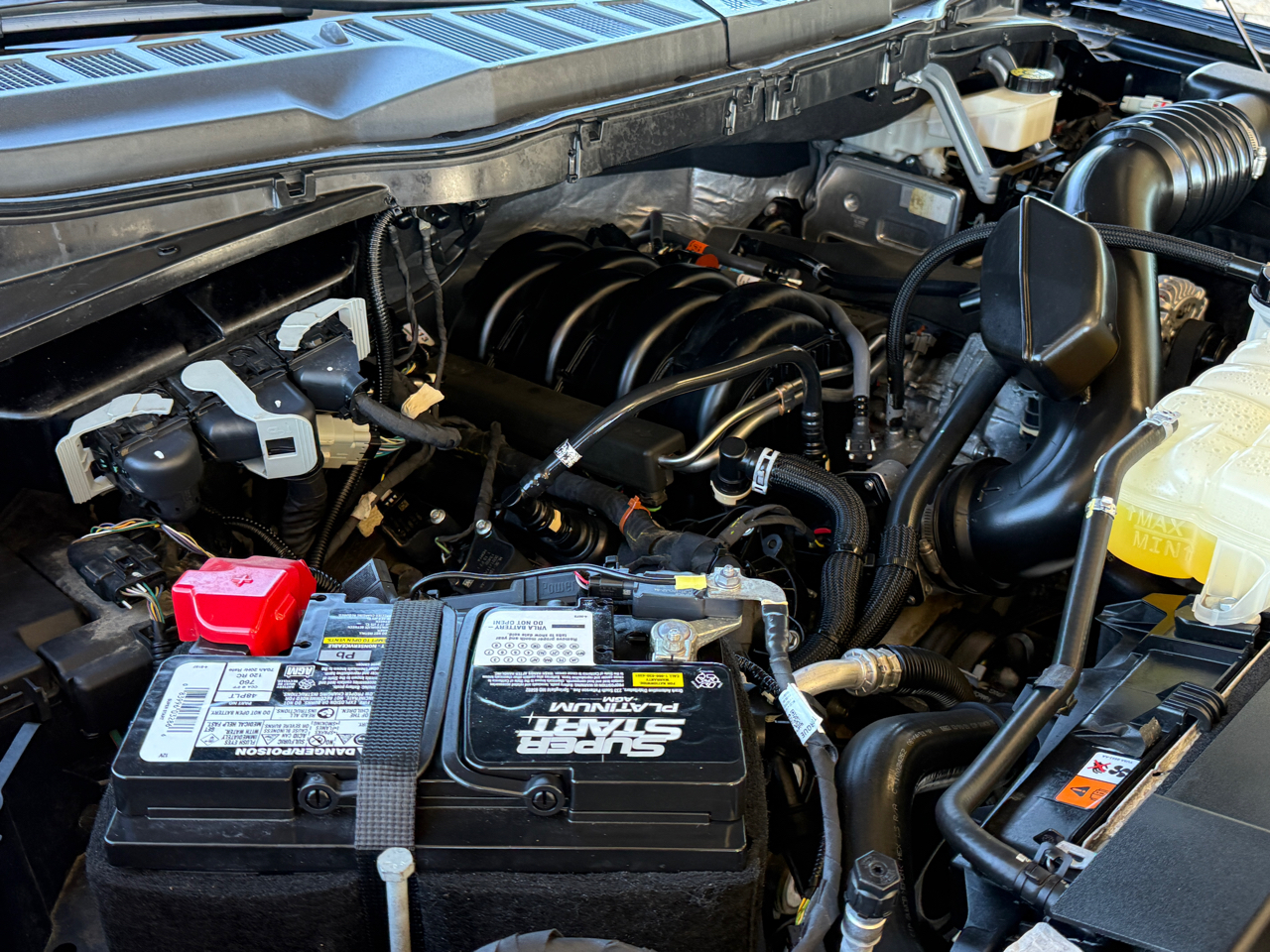 Ford F-150 Lariat SuperCrew 4WD 2022 Ford F-150 Lariat SuperCrew 4WD 2022