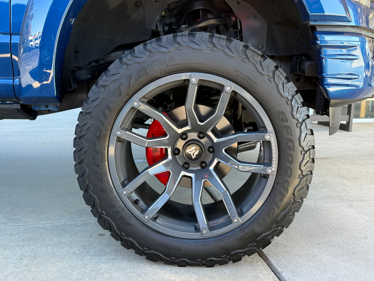 Ford F-150 Lariat SuperCrew 4WD 2022 Ford F-150 Lariat SuperCrew 4WD 2022