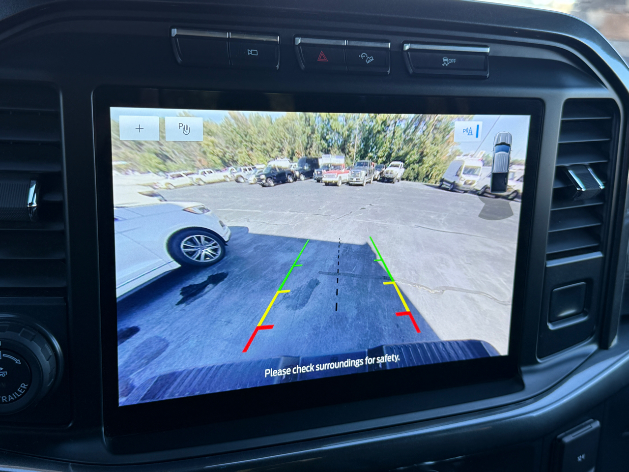 Ford F-150 Lariat SuperCrew 4WD 2022 Ford F-150 Lariat SuperCrew 4WD 2022