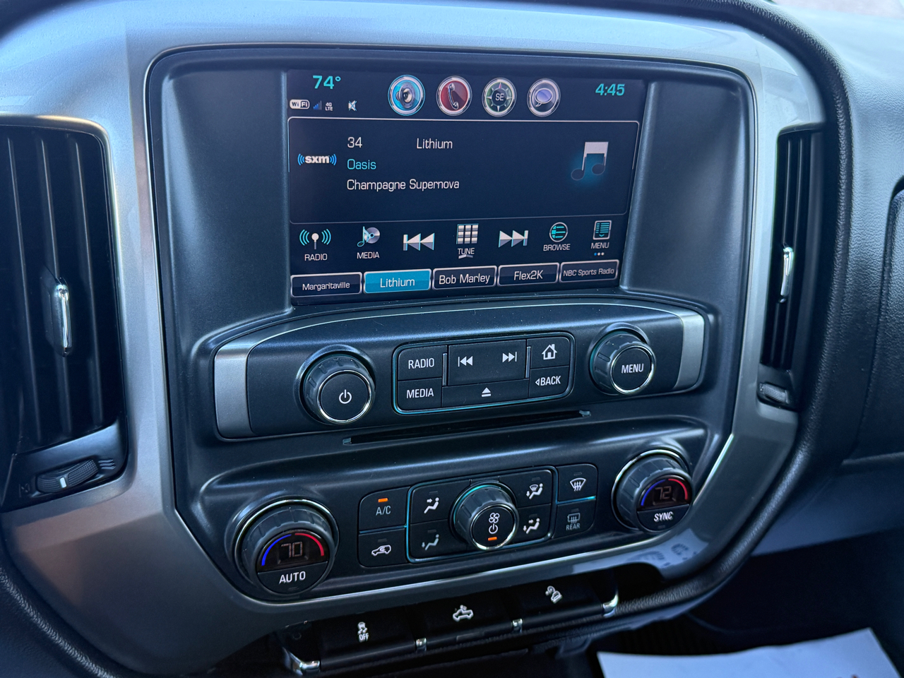 Chevrolet Silverado 1500 LT Crew Cab 4WD 2018 Chevrolet Silverado 1500 LT Crew Cab 4WD 2018