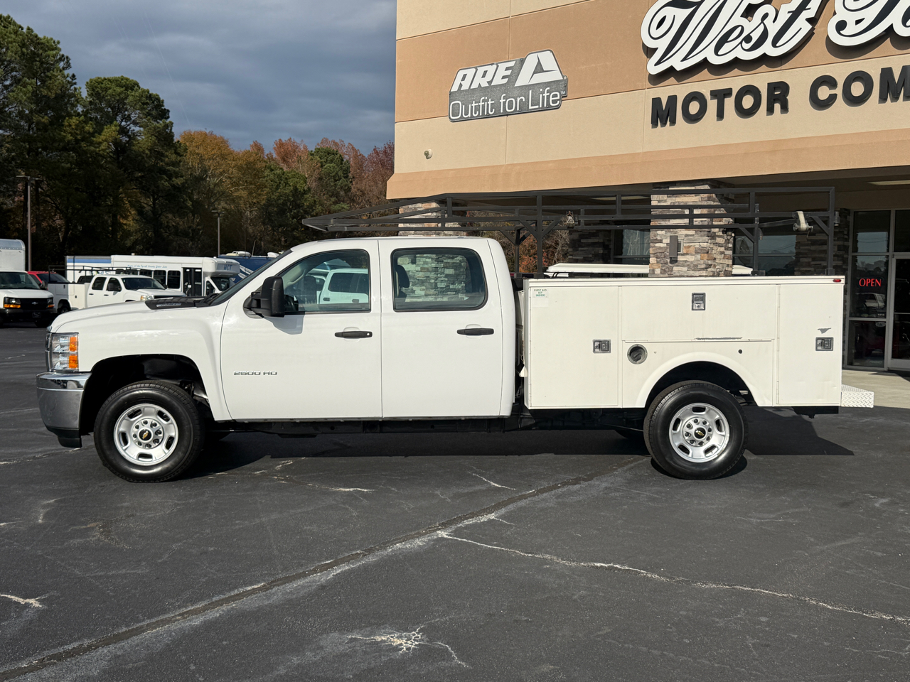 2011 Chevrolet Silverado Work Truck Base photo 2