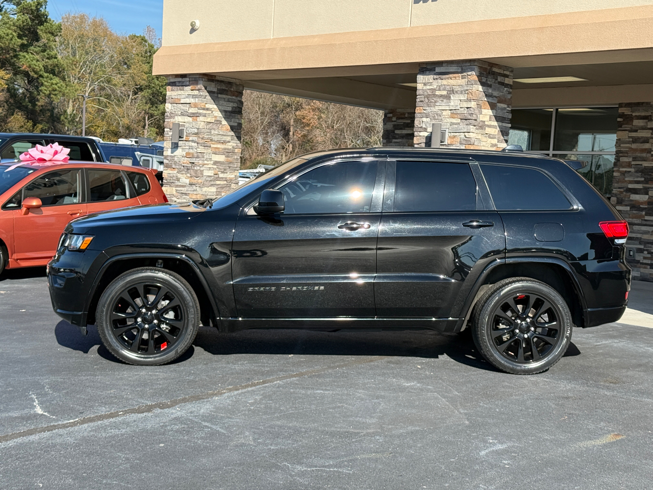 Jeep Grand Cherokee Laredo 4WD 2017