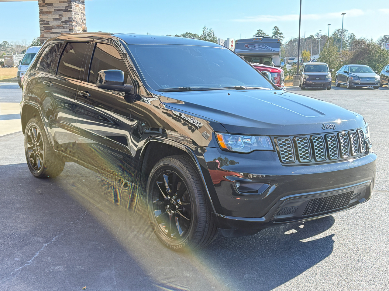 Jeep Grand Cherokee Laredo 4WD 2017