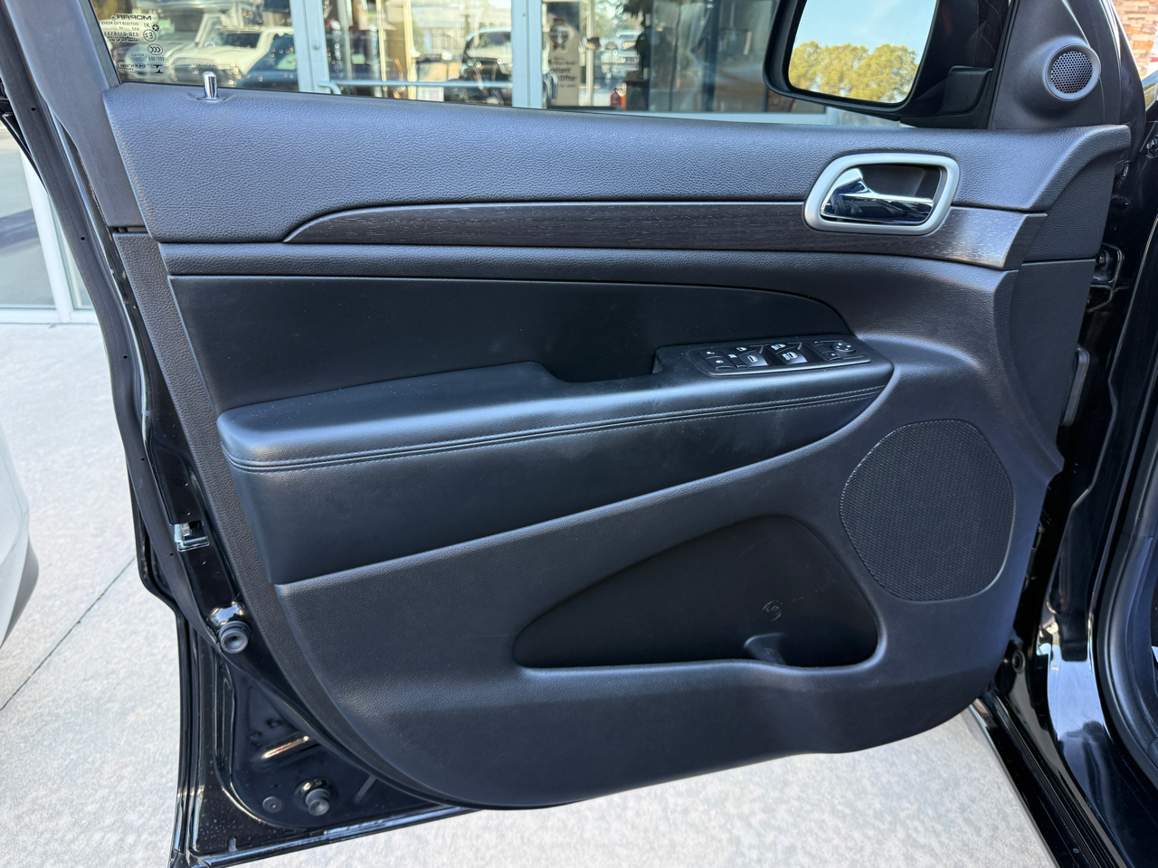 Jeep Grand Cherokee Laredo 4WD 2017