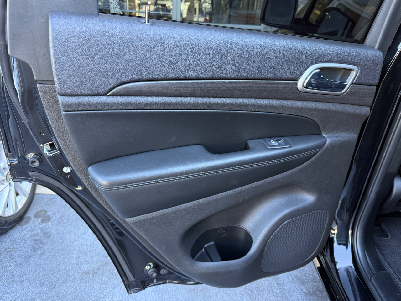 Jeep Grand Cherokee Laredo 4WD 2017