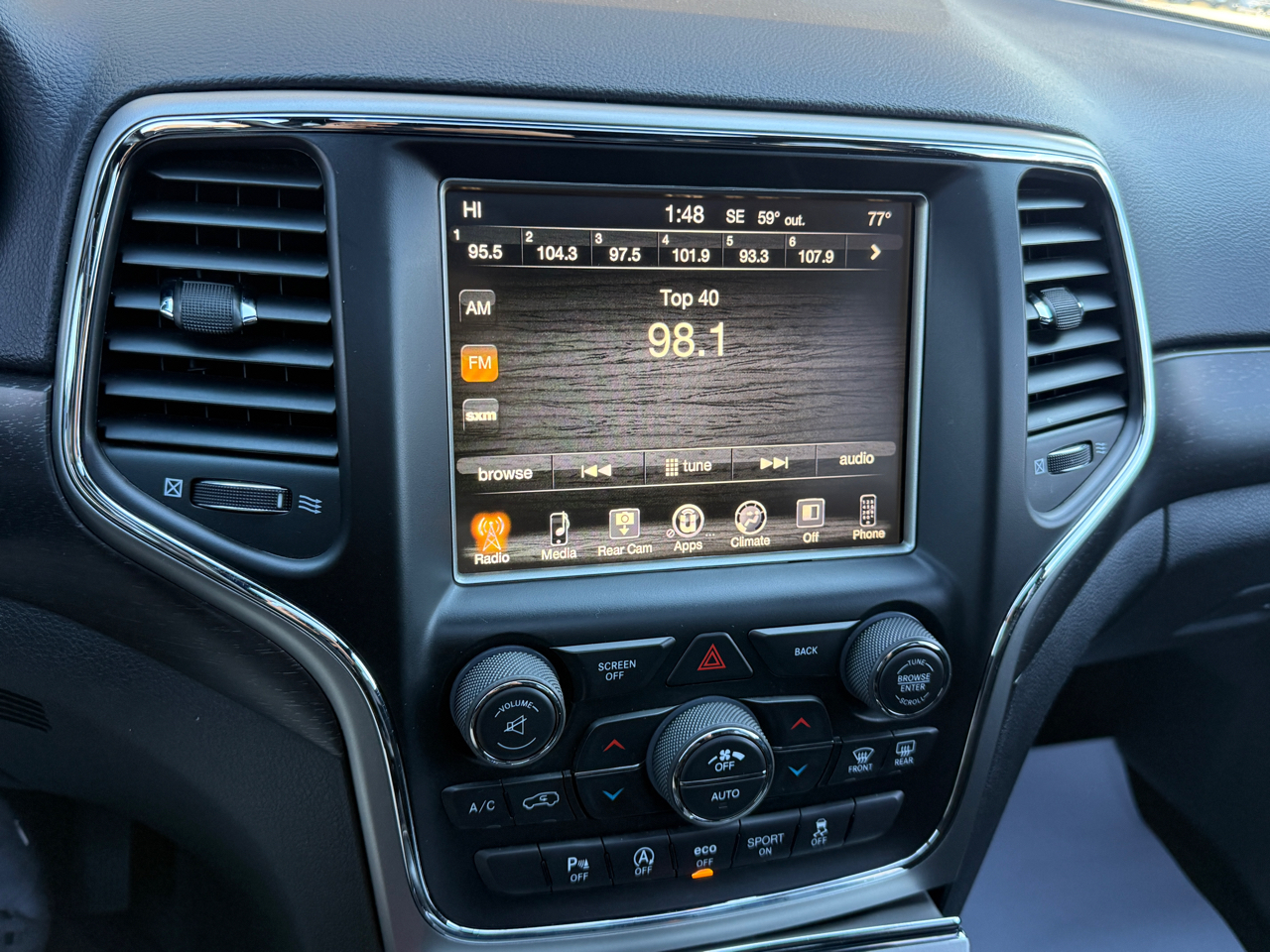 Jeep Grand Cherokee Laredo 4WD 2017