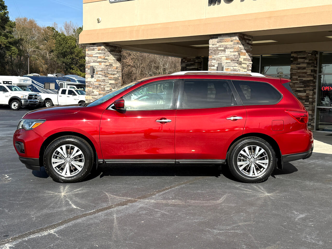 Nissan Pathfinder S 2WD 2018