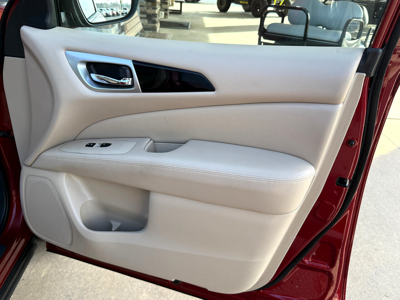 Nissan Pathfinder S 2WD 2018