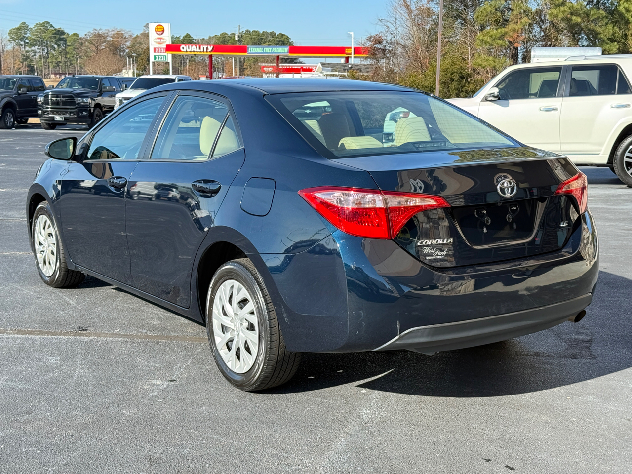 Toyota Corolla LE 2019
