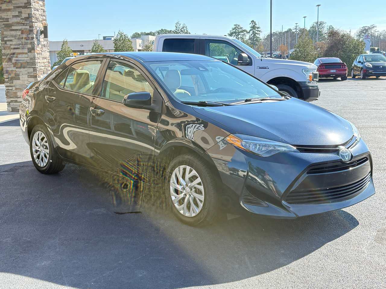 Toyota Corolla LE 2019