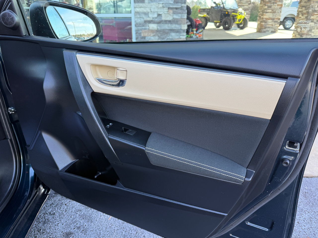 Toyota Corolla LE 2019