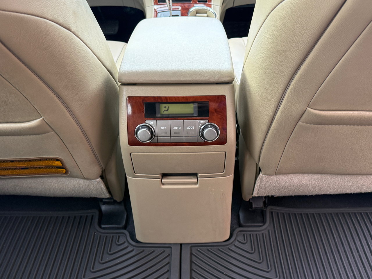 Toyota Highlander Limited 2WD 2013