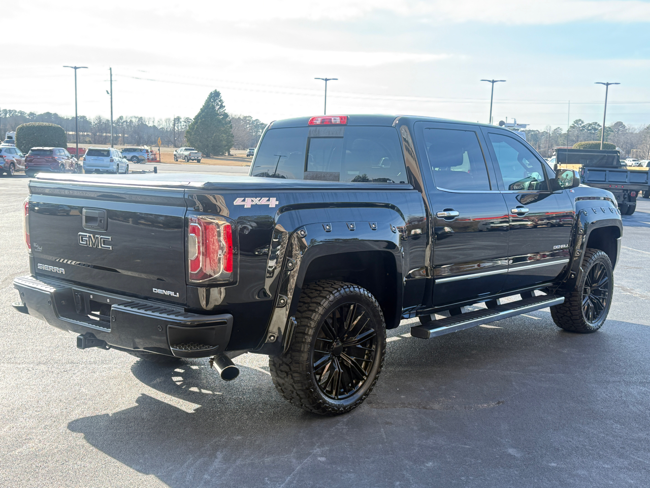 GMC Sierra 1500 Denali Crew Cab 4WD 2018