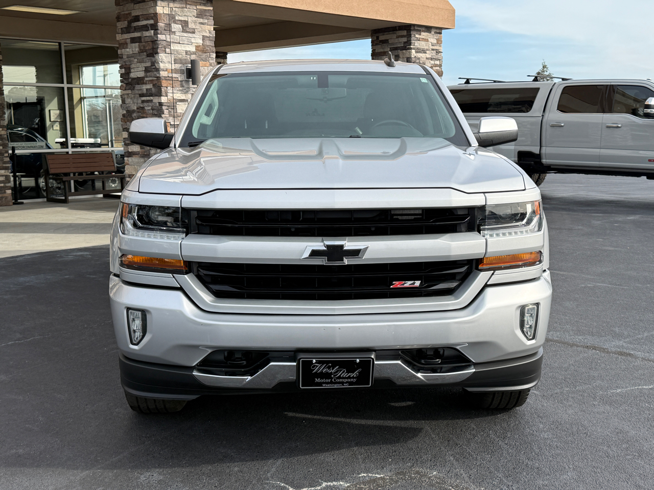 Chevrolet Silverado 1500 LTZ Z71 Crew Cab 4WD 2018