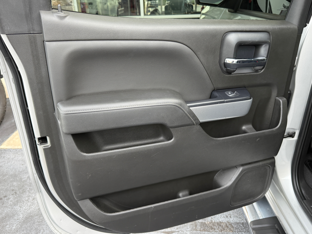 Chevrolet Silverado 1500 LTZ Z71 Crew Cab 4WD 2018