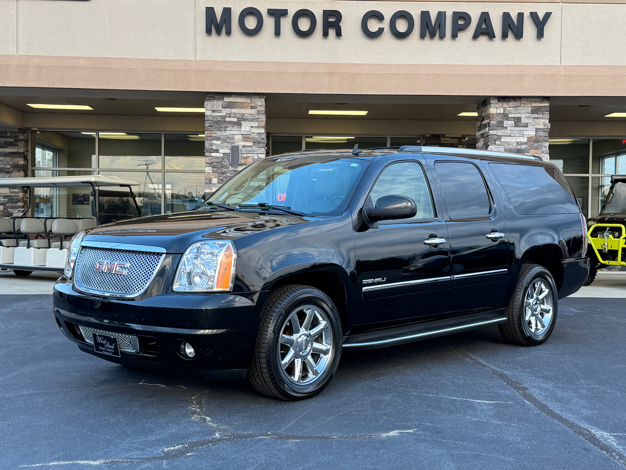 GMC Yukon Denali XL 4WD 2012