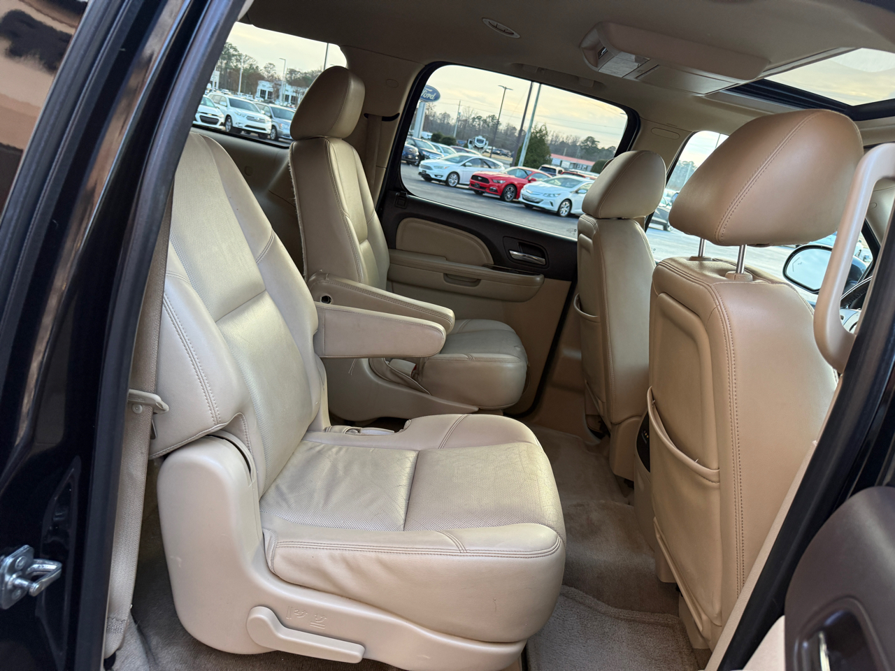 GMC Yukon Denali XL 4WD 2012