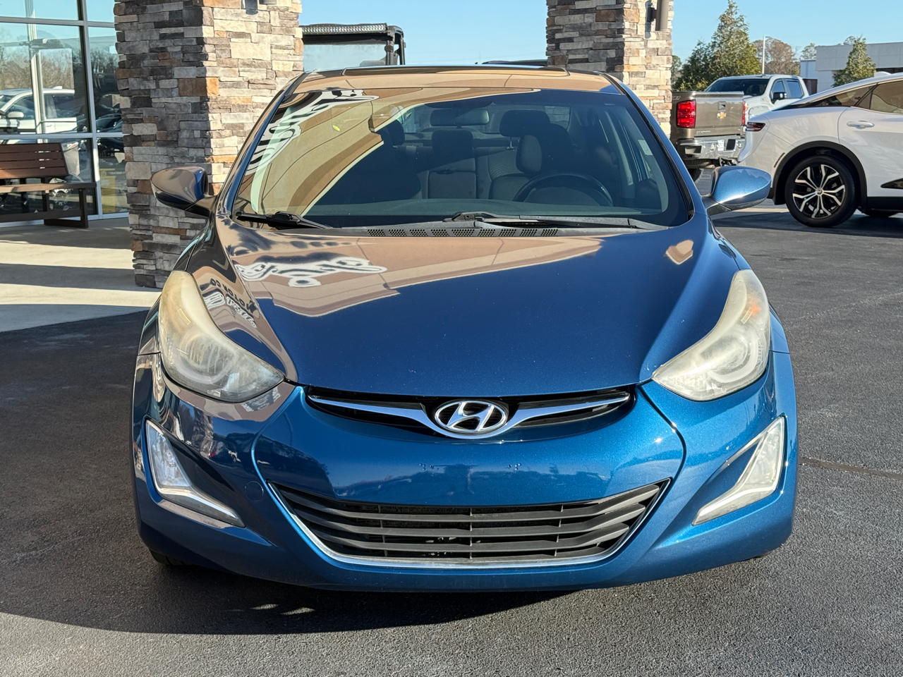 Hyundai Elantra SE 6AT 2015