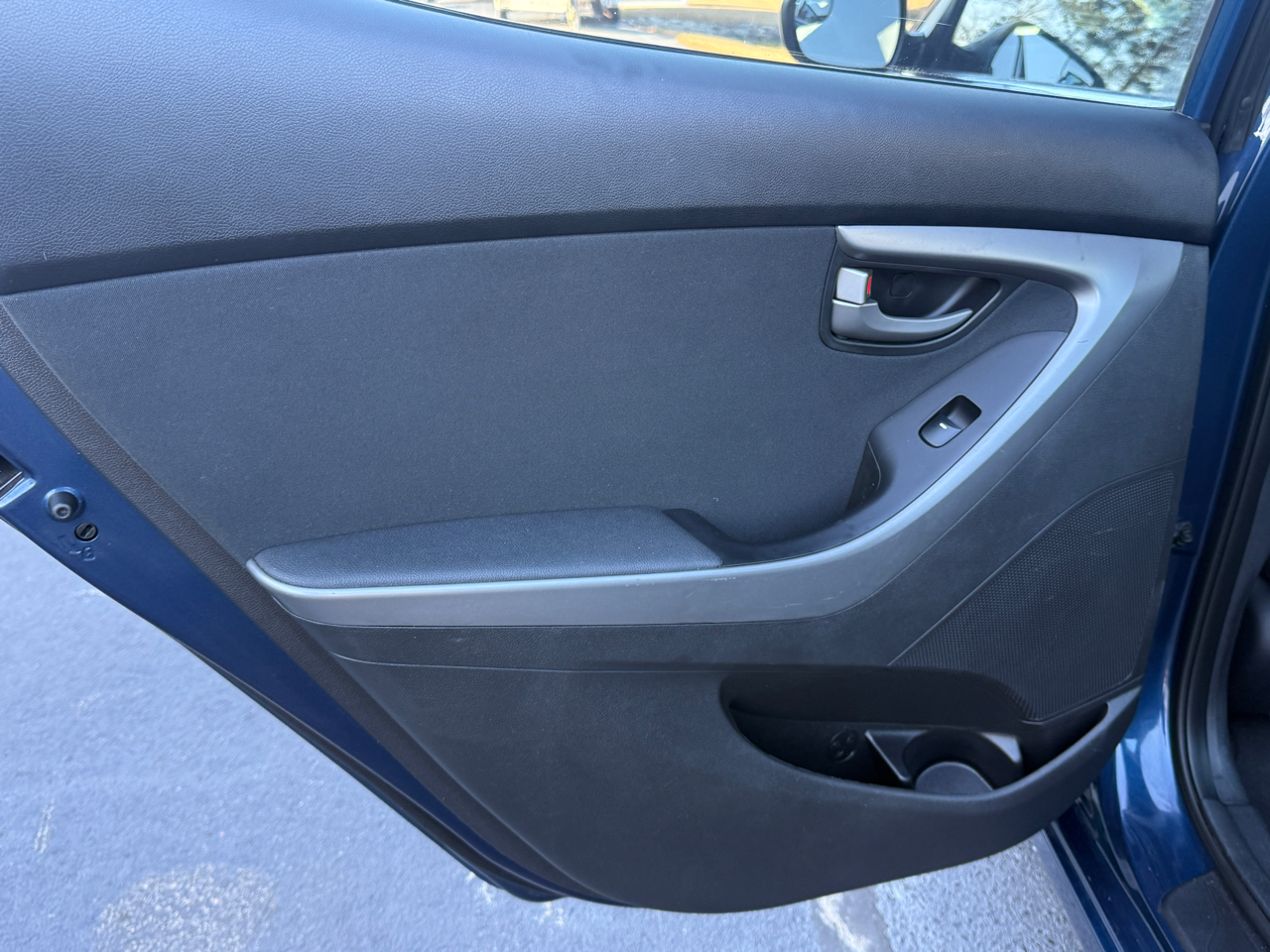 Hyundai Elantra SE 6AT 2015