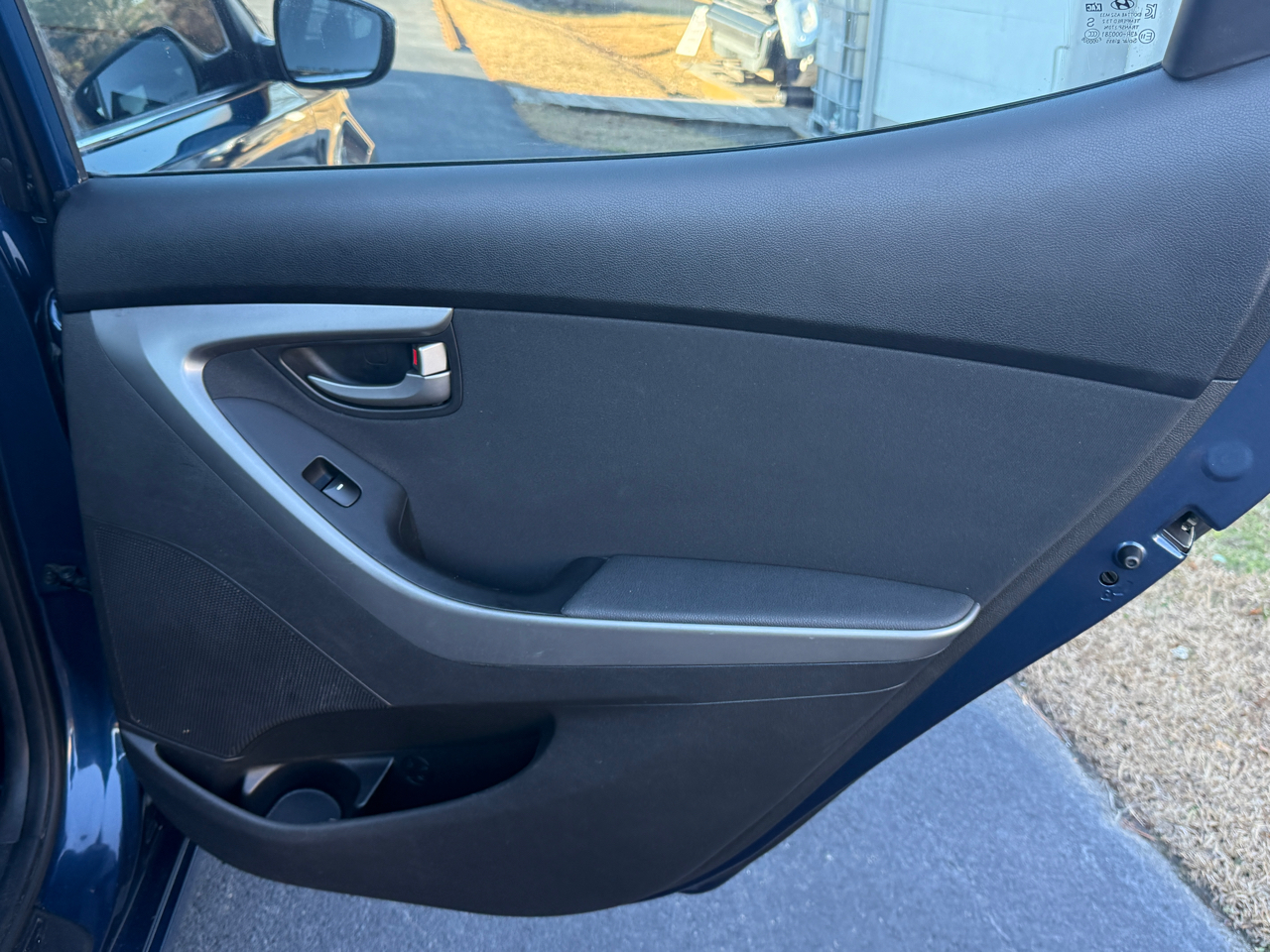 Hyundai Elantra SE 6AT 2015