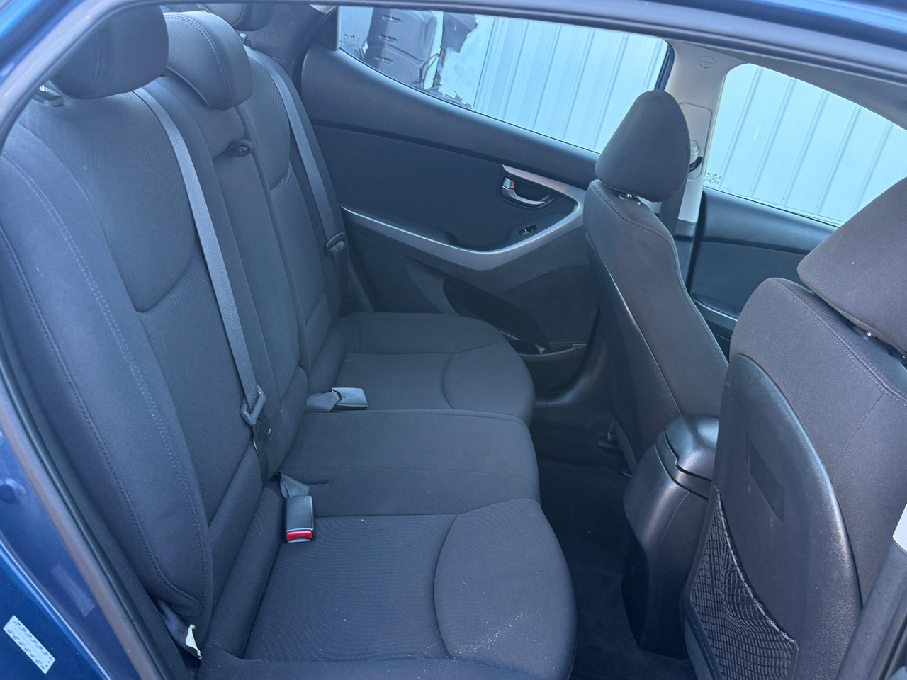 Hyundai Elantra SE 6AT 2015