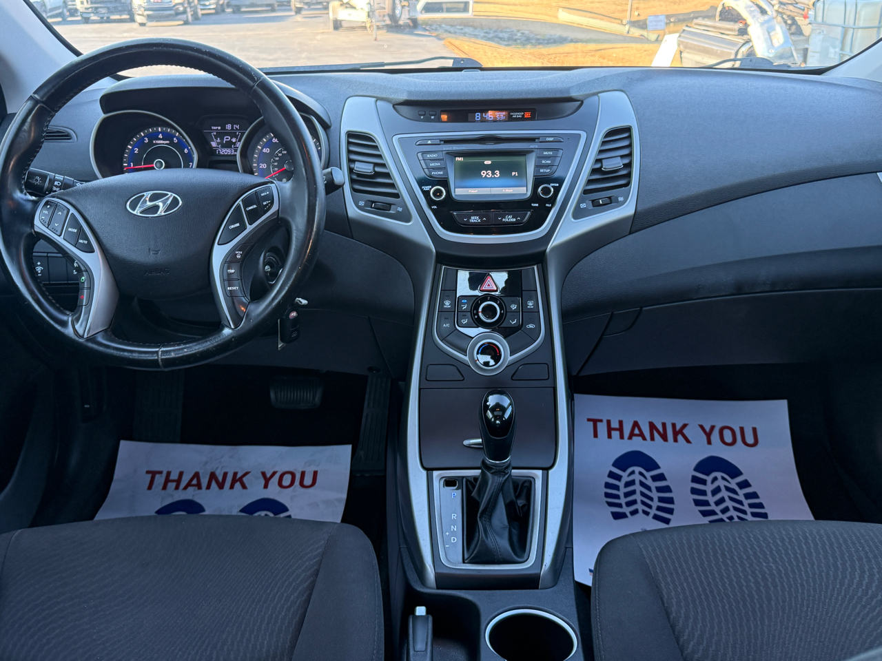 Hyundai Elantra SE 6AT 2015