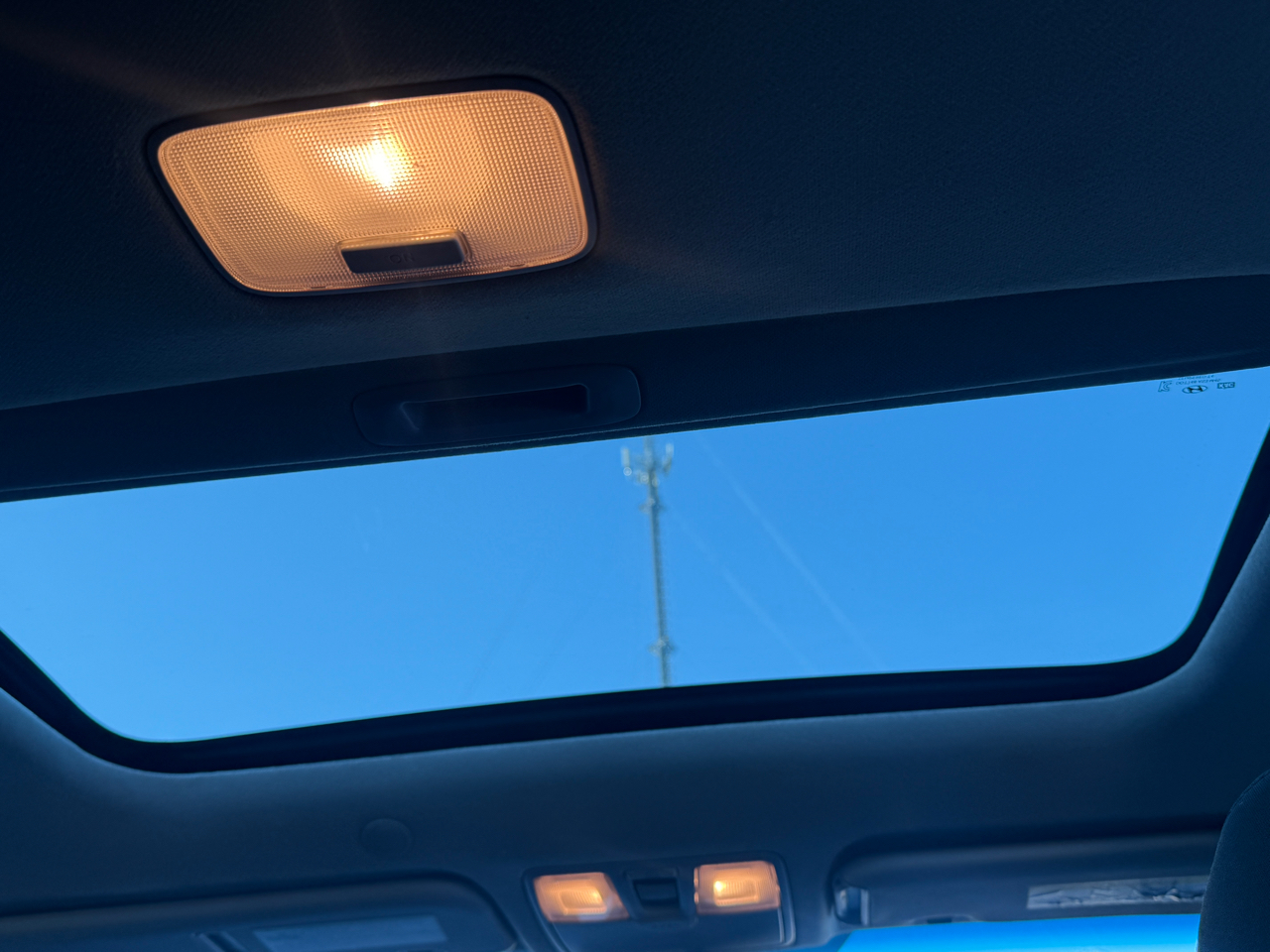 Hyundai Elantra SE 6AT 2015