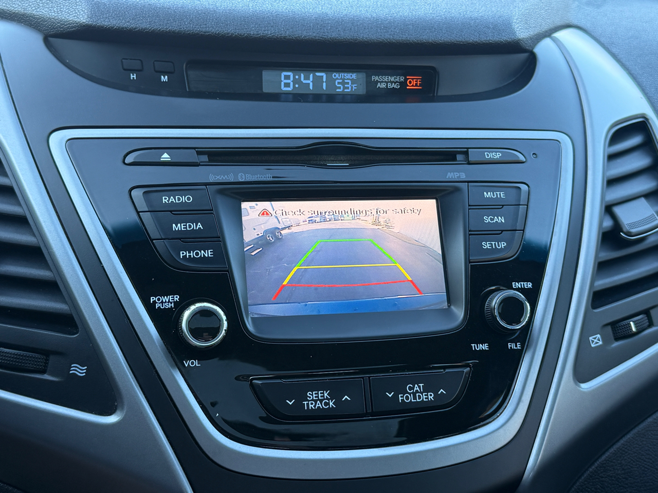 Hyundai Elantra SE 6AT 2015