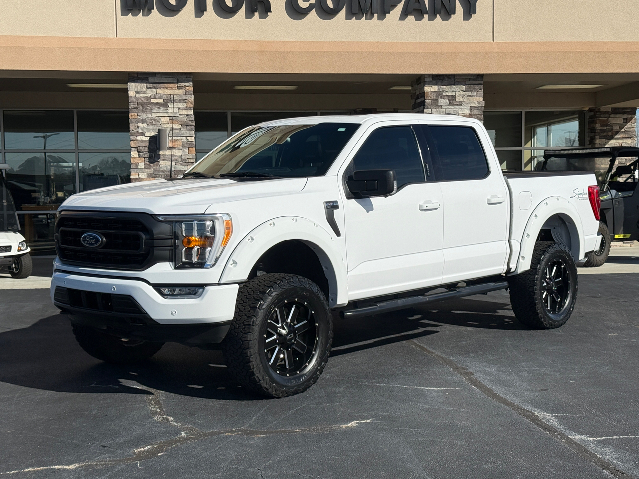 Ford F-150 XLT SuperCrew 4WD 2021