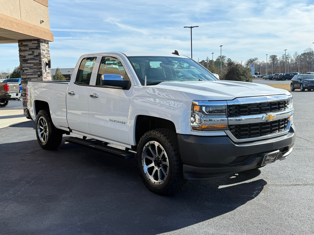 Chevrolet Silverado 1500 1LT Double Cab 2WD 2016