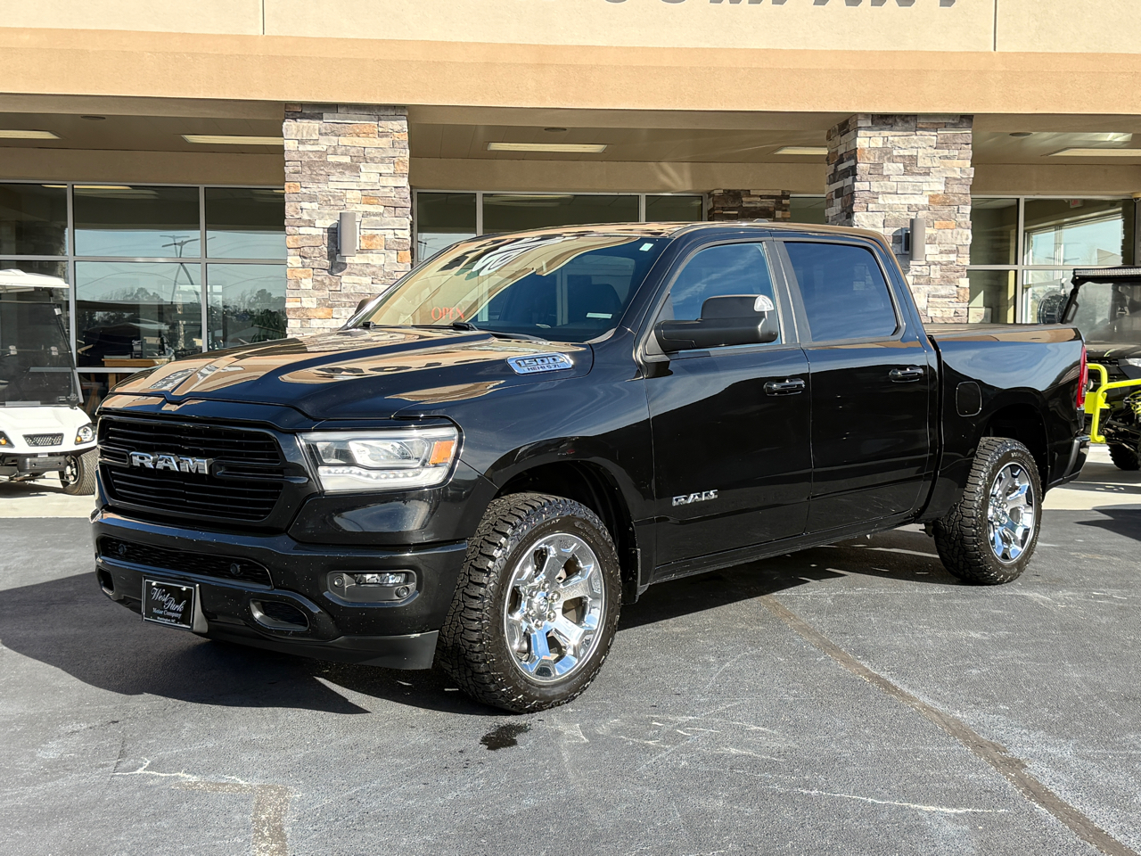 RAM 1500 Big Horn Crew Cab SWB 4WD 2019