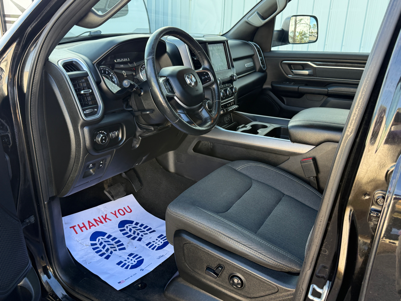 RAM 1500 Big Horn Crew Cab SWB 4WD 2019