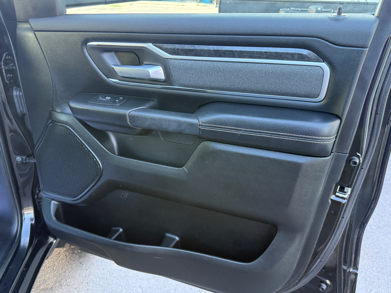 RAM 1500 Big Horn Crew Cab SWB 4WD 2019