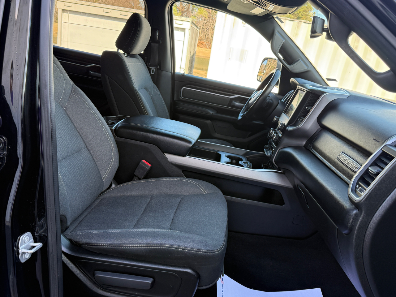 RAM 1500 Big Horn Crew Cab SWB 4WD 2019