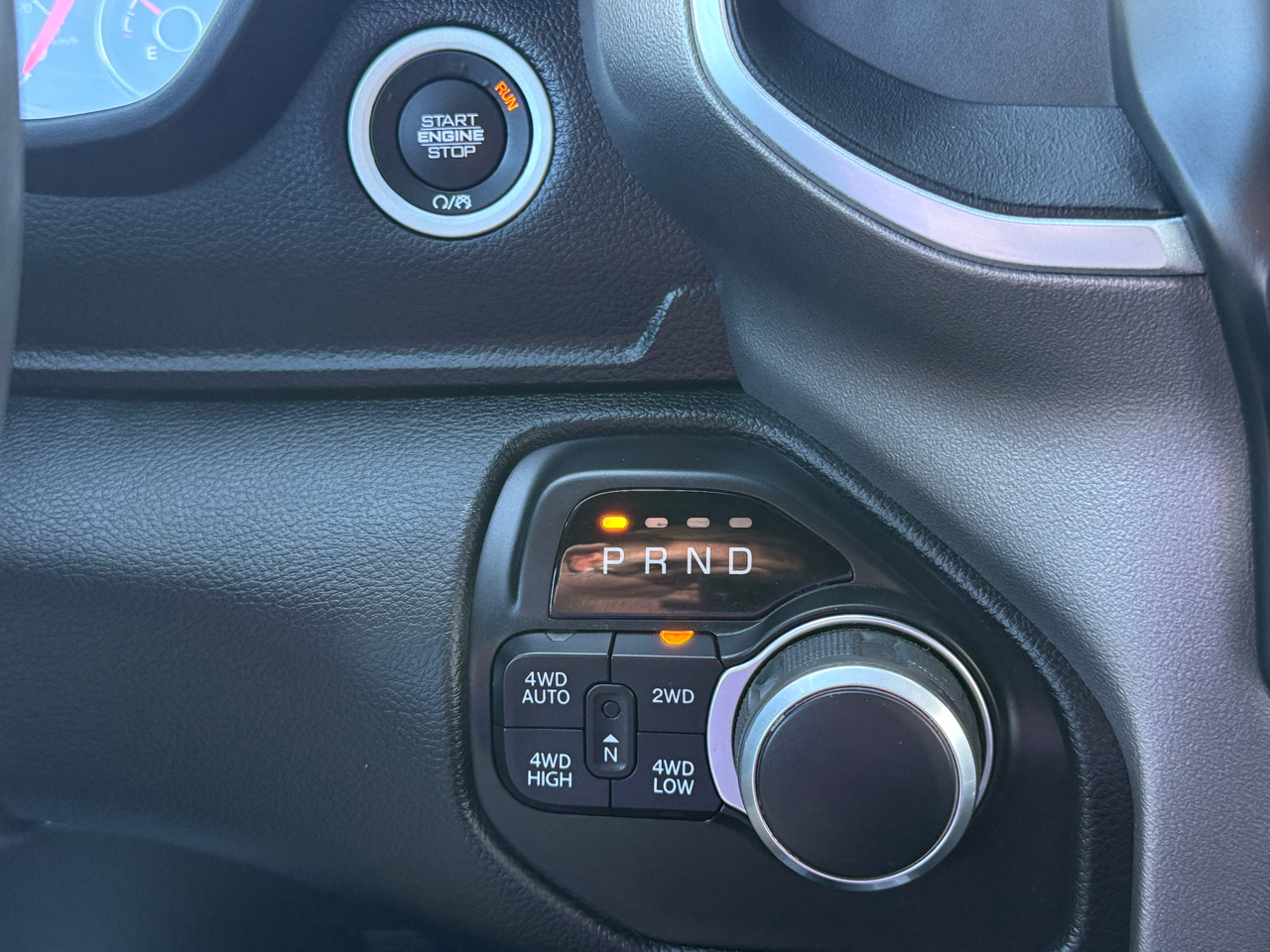 RAM 1500 Big Horn Crew Cab SWB 4WD 2019