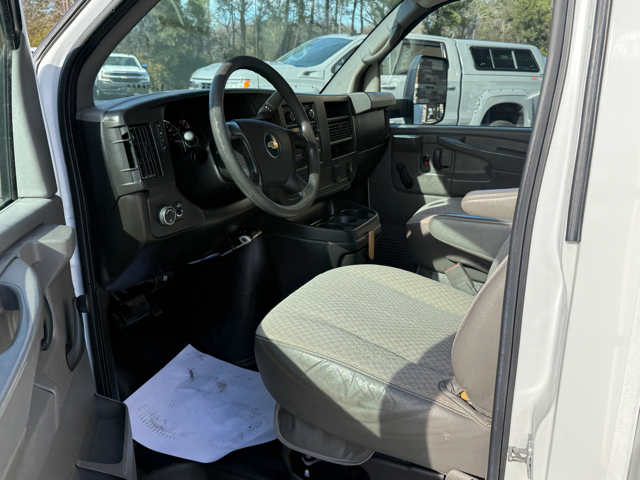 Chevrolet Express G3500 159" 2015