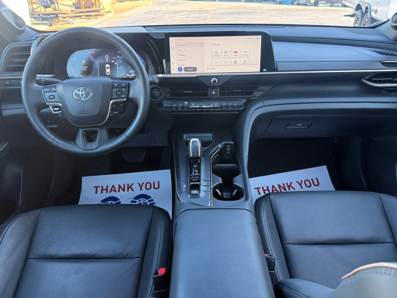 Toyota Crown XLE 2023