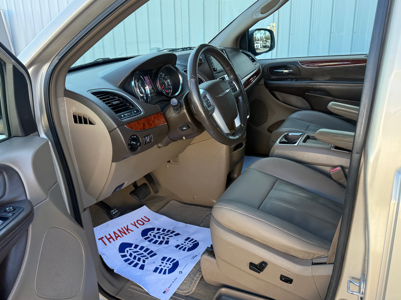 Chrysler Town & Country Touring-L 2014