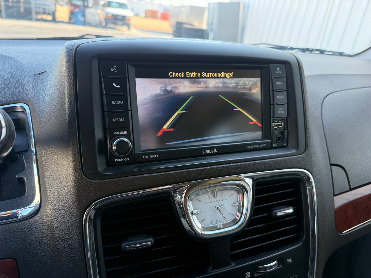 Chrysler Town & Country Touring-L 2014