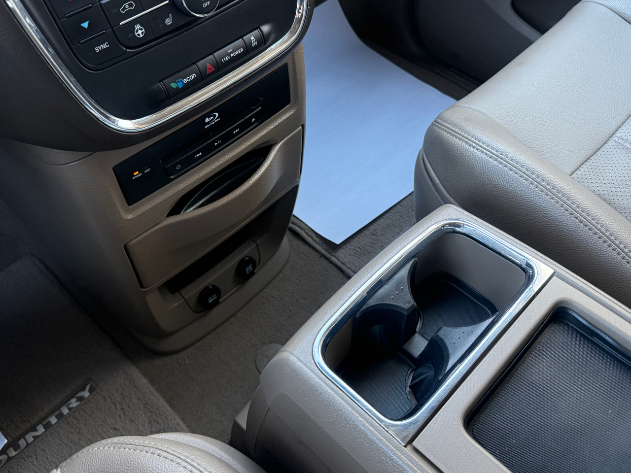 Chrysler Town & Country Touring-L 2014