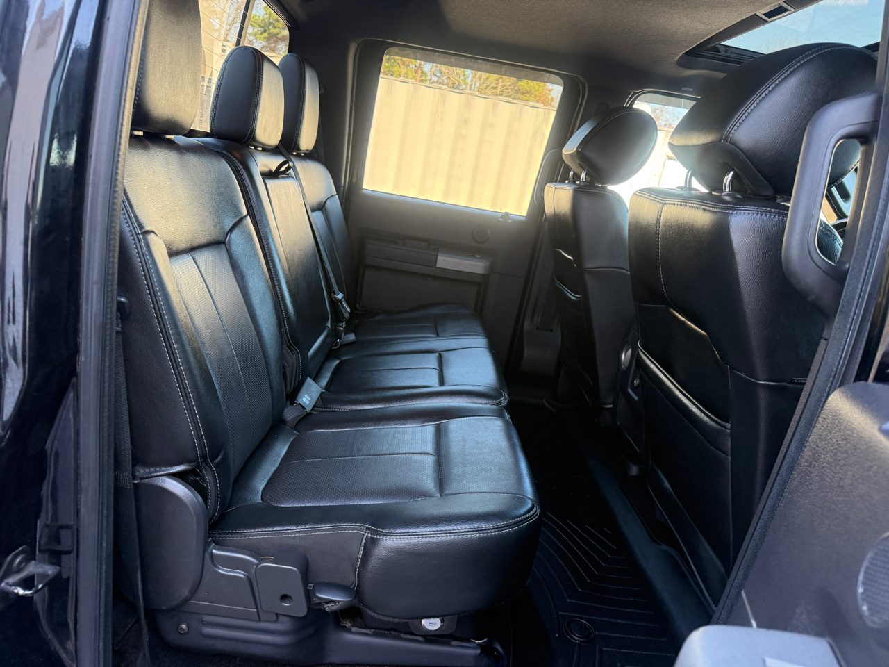 Ford F-250 SD Lariat Crew Cab 4WD 2016