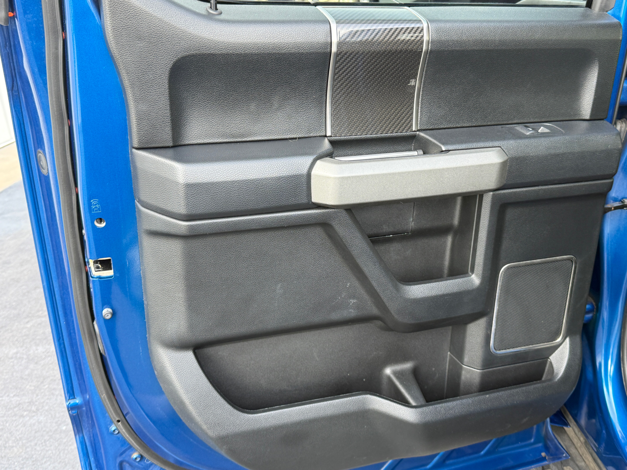 Ford F-150 Raptor SuperCrew 4WD 2018