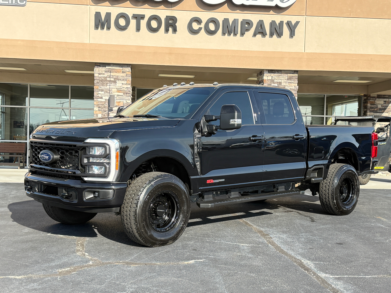 2023 Ford F-250 SD Lariat Crew Cab 4WD