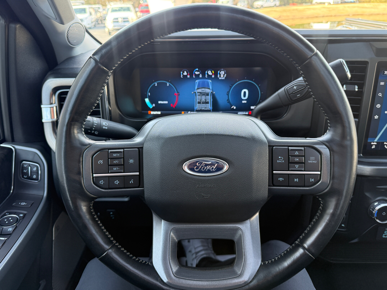 Ford F-250 SD Lariat Crew Cab 4WD 2023