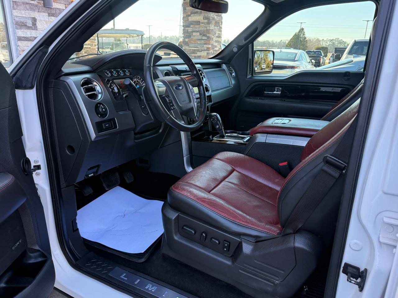 Ford F-150 Limited SuperCrew 4WD 2013
