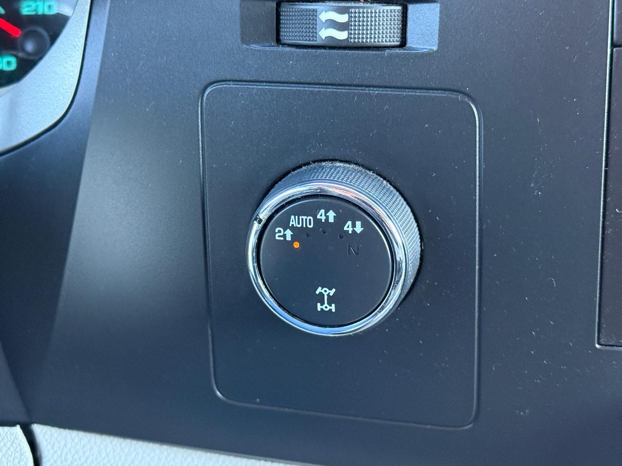 Chevrolet Silverado 1500 LT Z71 Crew Cab 4WD 2012